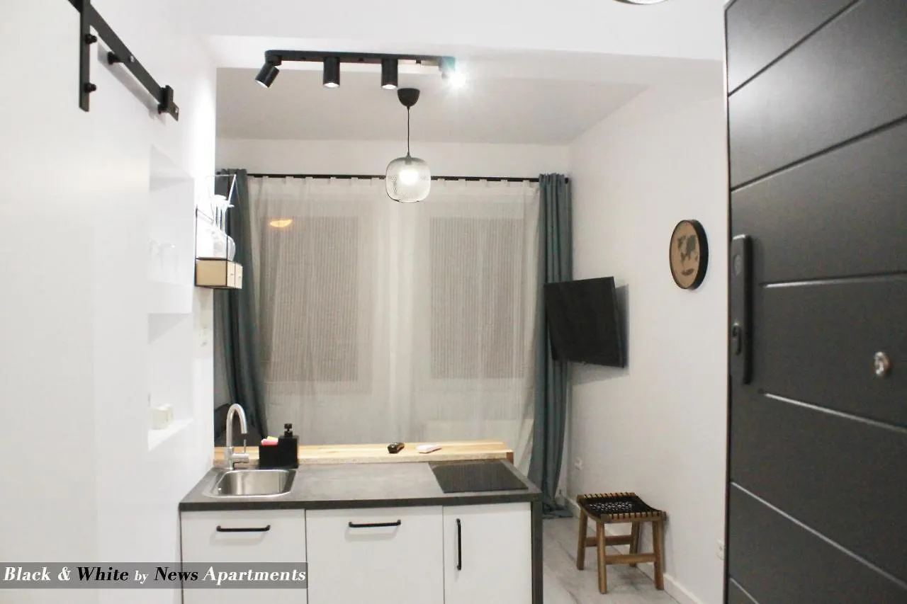 Black & White - News Apartment Bucharest