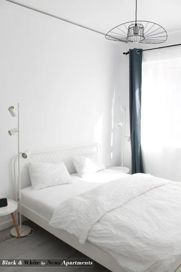 Black & White - News Apartment Bucharest